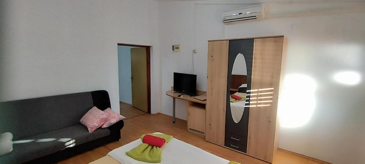 Andela Starigrad Paklenica