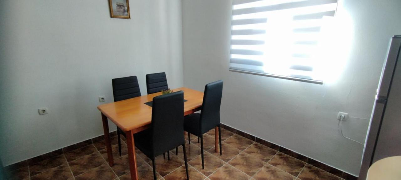 Andela Appartement Starigrad Paklenica